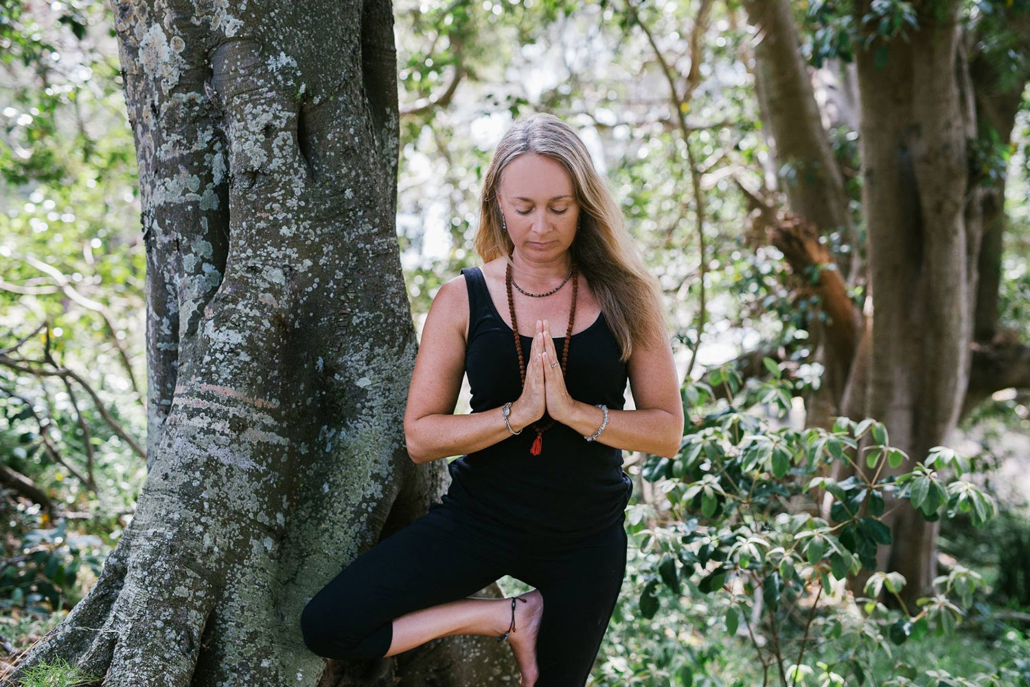 Sharon-Jenkins-yoga-meditation-class-new-earth-healing